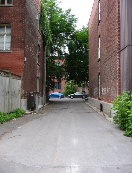 RUELLES MILE END MONTREAL